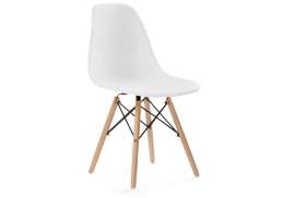 Пластиковый стул Eames PC-015 белый (46x49x83)